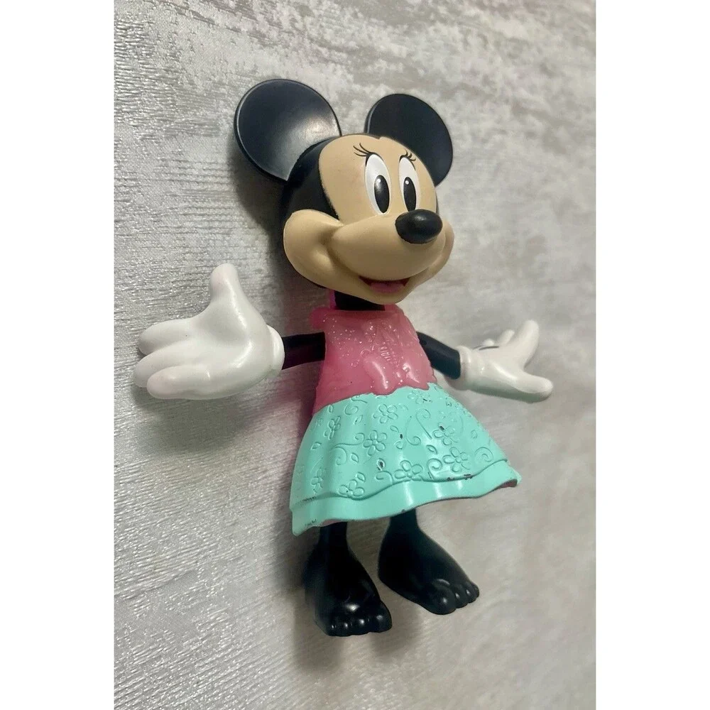 Disney Minnie Mouse Figurine Toy Figure Pink Top Teal Skirt 6